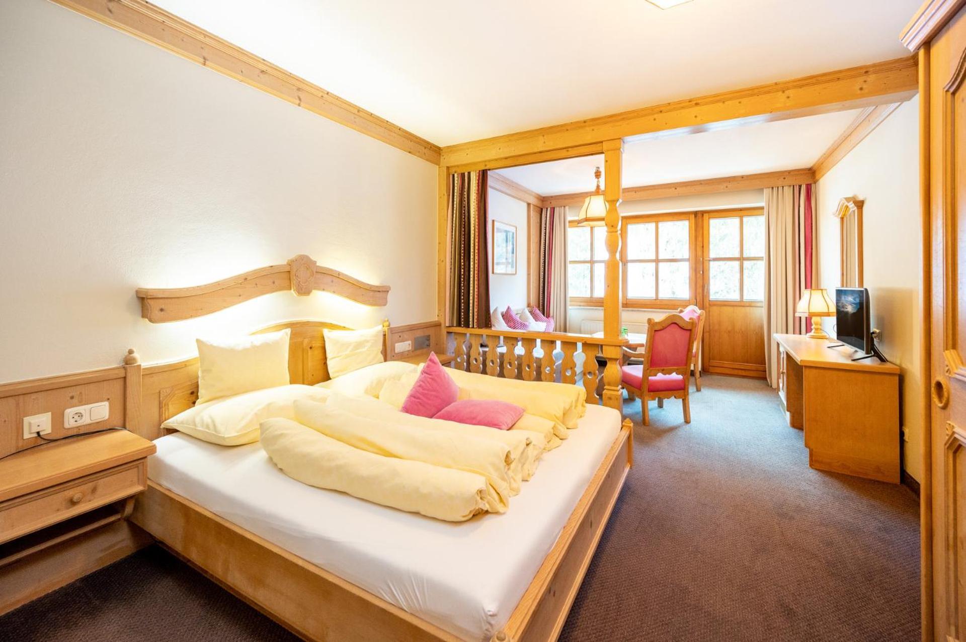 Familienhotel Lengauer Hof ซาลบาคฮินเทอร์เกลมม์ ภายนอก รูปภาพ